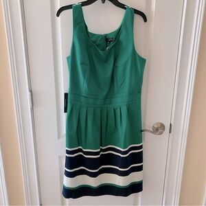 The Limited woman’s Dress